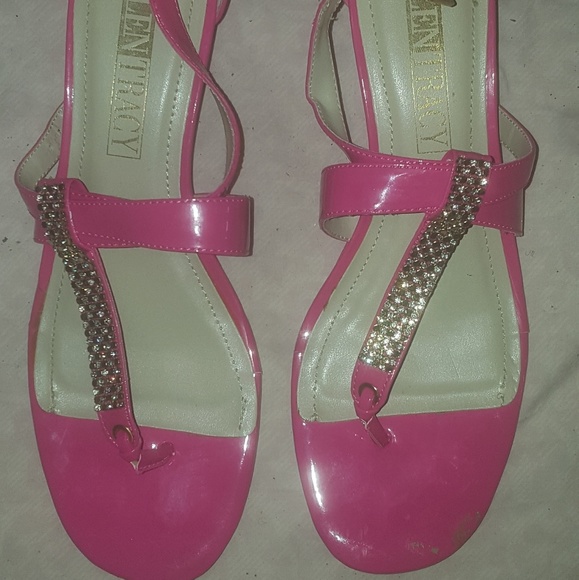 Ellen Tracy Shoes - Ellen Tracy Sandal Ellen Tracy Shoes - Ellen Tracy Sandal